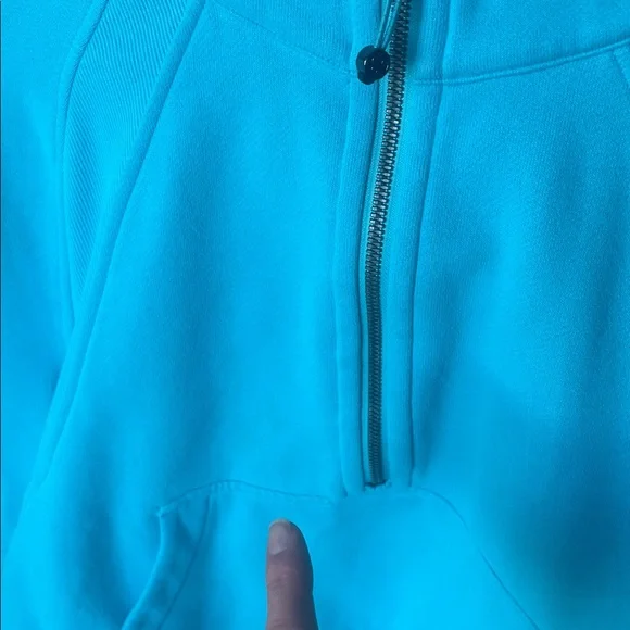 Lululemon Oversized 1/2 Zip Scuba Hoodie in 'Electric Turquoise' (M/L) *Stain* - Picture 14 of 14